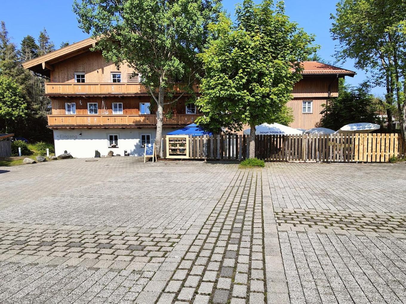 A8 Hotel Im Darchinger Hof Bed & Breakfast - Zwischen Holzkirchen Und Weyarn - Zwischen Muenchen Salzburg Und Innsbruck - Kurz Vor Dem Irschenberg Exteriér fotografie