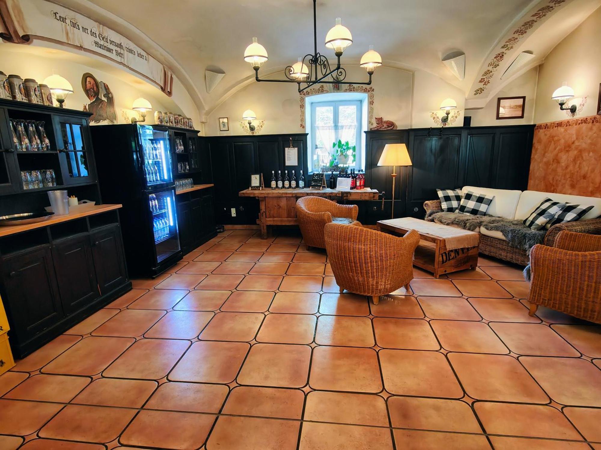 A8 Hotel Im Darchinger Hof Bed & Breakfast - Zwischen Holzkirchen Und Weyarn - Zwischen Muenchen Salzburg Und Innsbruck - Kurz Vor Dem Irschenberg Exteriér fotografie
