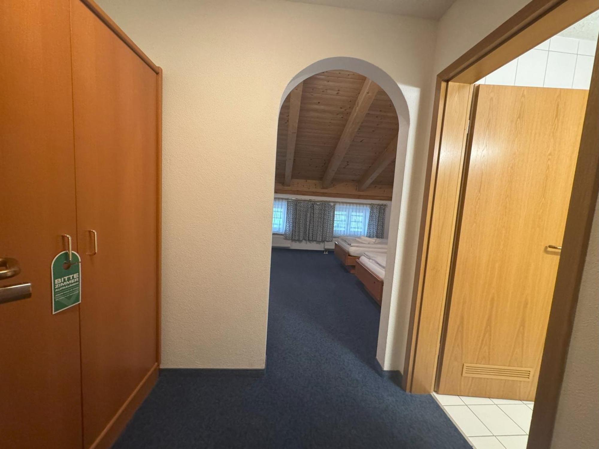 A8 Hotel Im Darchinger Hof Bed & Breakfast - Zwischen Holzkirchen Und Weyarn - Zwischen Muenchen Salzburg Und Innsbruck - Kurz Vor Dem Irschenberg Exteriér fotografie